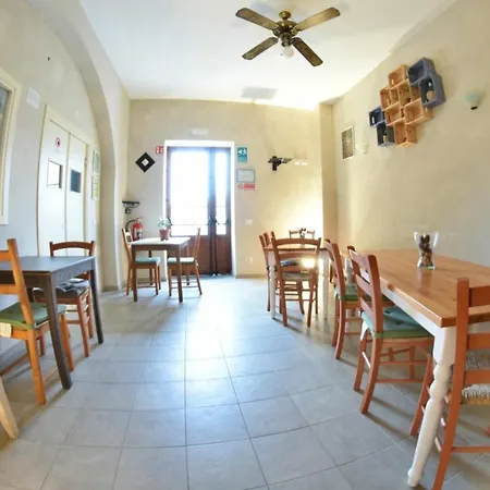 - Il Casale Toscano - 1900mt From The Tower Of & Trains Station - Free Parking - No Breakfast - No Air Conditioning But Fan - Only Self Check-in Access From 3 Pm Venkovský dům *
