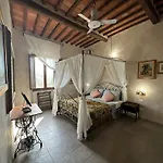 - Il Casale Toscano - 1900 Meters From The Leaning Tower Of Pisa - Checkin From 3 Pm - Room Rental Only - No Breakfast - Free Parking - 피사