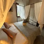 - Il Casale Toscano - 1900 Meters From The Leaning Tower Of Pisa - Checkin From 3 Pm - Room Rental Only - No Breakfast - Free Parking -