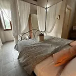 - Il Casale Toscano - 1900 Meters From The Leaning Tower Of Pisa - Checkin From 3 Pm - Room Rental Only - No Breakfast - Free Parking - Landhaus