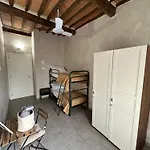 Landhaus - Il Casale Toscano - 1900 Meters From The Leaning Tower Of Pisa - Checkin From 3 Pm - Room Rental Only - No Breakfast - Free Parking - *