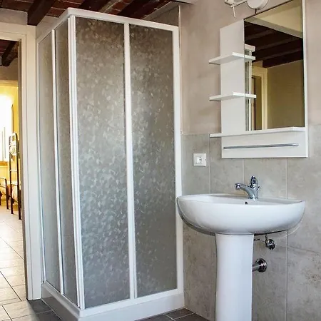 - Il Casale Toscano - 5 Minutes By Car From Tower - Check In From 3 Pm - Only With Fan - No Breakfast & No Fridge - Free Parking - Séjour à la campagne Pise