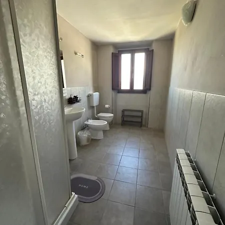 - Il Casale Toscano - 5 Minutes By Car From Tower - Check In From 3 Pm - Only With Fan - No Breakfast & No Fridge - Free Parking - * Pise